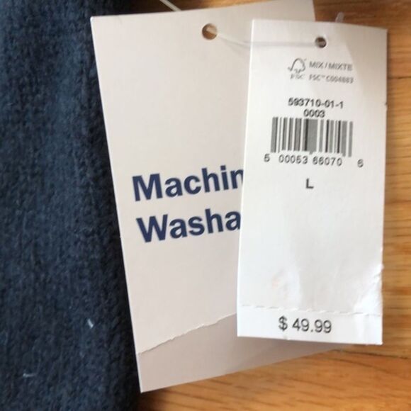 Old Navy Cowell neck sweater, new with tags, size large. - Picture 6 of 8